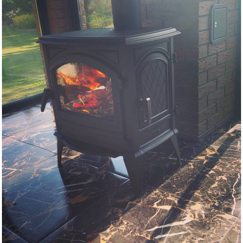 Печь каминная Dovre 640 WD