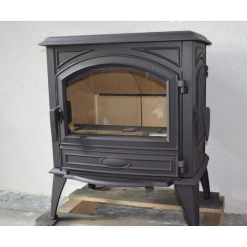 Печь каминная Dovre 640 WD